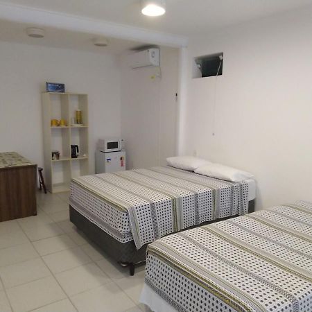 Residencial 700 - Estudio Terreo Apartment บัลเนอาริโอ กังโบริว ภายนอก รูปภาพ